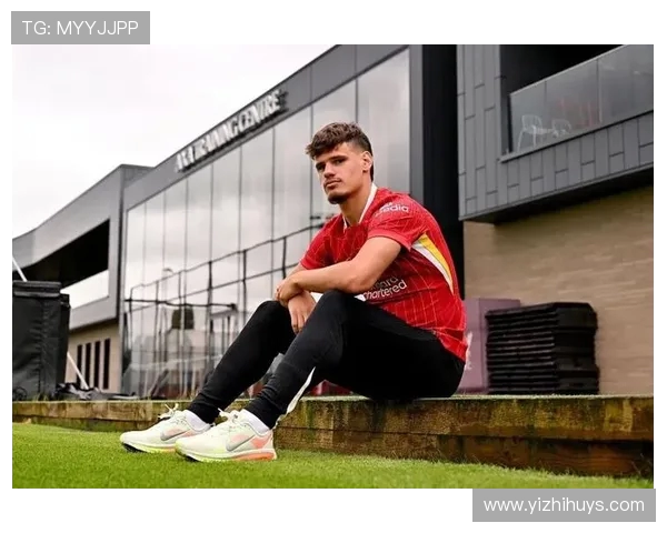 科尔克兹自宣加盟利物浦!4000 万镑创队史左后卫纪录(1) 科尔克兹自宣加盟利物浦!4000 万镑创队史左后卫纪录(1)